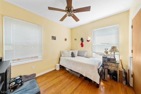 272 W. Main Street Bound Brook NJ 08805