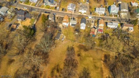 272 W. Main Street Bound Brook NJ 08805