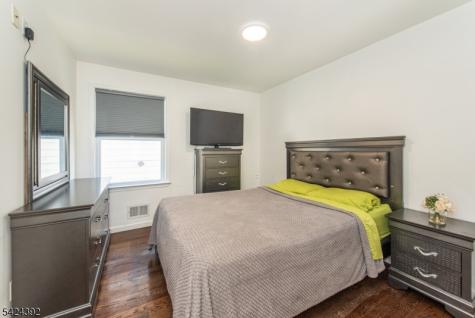 543 Livingston Street Elizabeth NJ 07206
