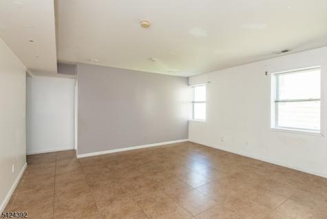 543 Livingston Street Elizabeth NJ 07206
