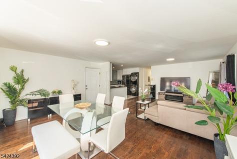 543 Livingston Street Elizabeth NJ 07206