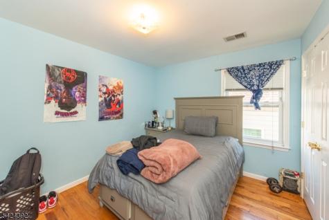 543 Livingston Street Elizabeth NJ 07206