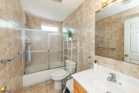 543 Livingston Street Elizabeth NJ 07206