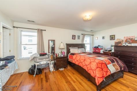 543 Livingston Street Elizabeth NJ 07206