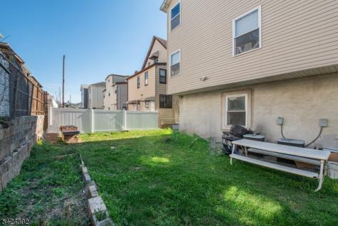 543 Livingston Street Elizabeth NJ 07206