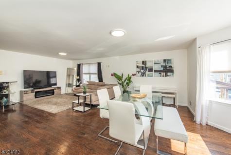 543 Livingston Street Elizabeth NJ 07206