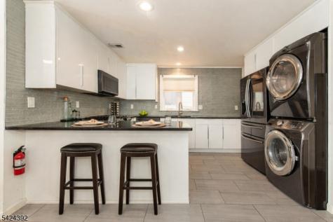 543 Livingston Street Elizabeth NJ 07206