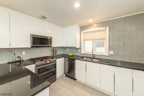 543 Livingston Street Elizabeth NJ 07206