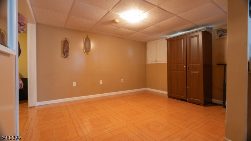 231 Globe Avenue Union NJ 07083