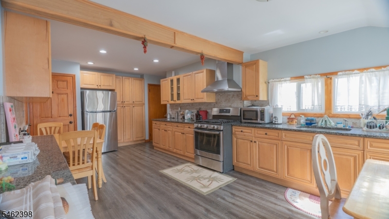 231 Globe Avenue Union NJ 07083
