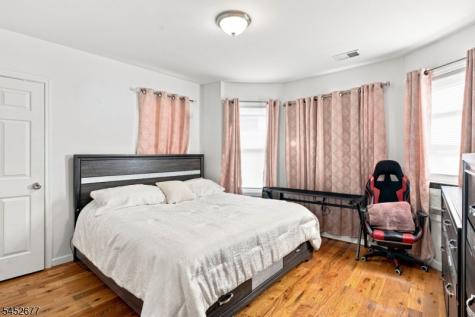 220 Murray Street Elizabeth NJ 07202