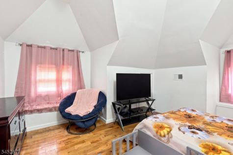 220 Murray Street Elizabeth NJ 07202
