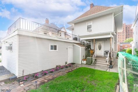 220 Murray Street Elizabeth NJ 07202