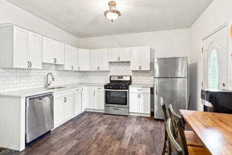 220 Murray Street Elizabeth NJ 07202