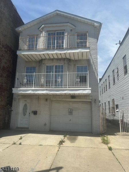 339 Ocean Avenue Jersey City NJ 07305