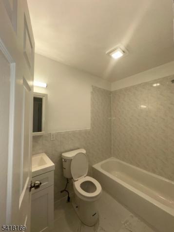 339 Ocean Avenue Jersey City NJ 07305