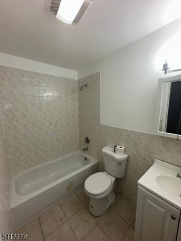339 Ocean Avenue Jersey City NJ 07305