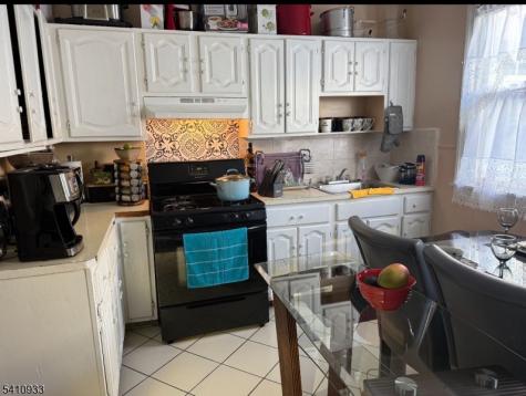 922 Grove Street Irvington NJ 07111