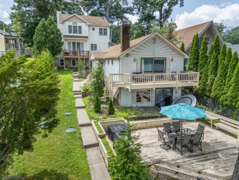 121 Maxim Drive Hopatcong NJ 07843