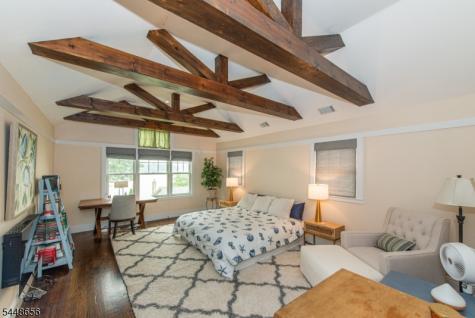 121 Maxim Drive Hopatcong NJ 07843