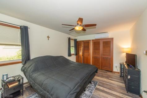 121 Maxim Drive Hopatcong NJ 07843
