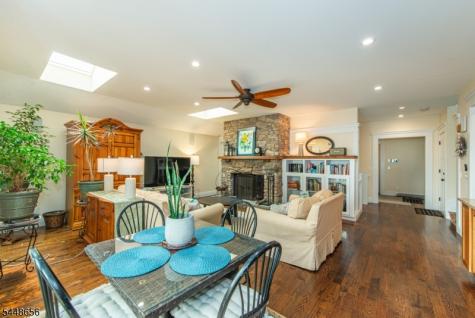 121 Maxim Drive Hopatcong NJ 07843