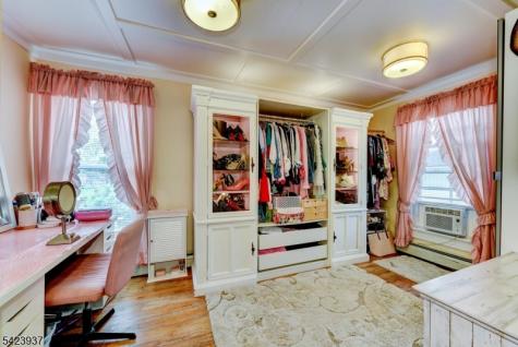 82 Newton Avenue Sussex NJ 07461