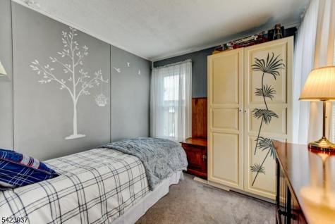 82 Newton Avenue Sussex NJ 07461