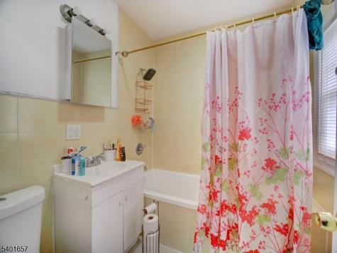 1011 Summit Avenue Union NJ 07087