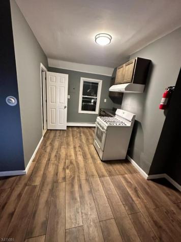 146 20TH Avenue Paterson NJ 07501