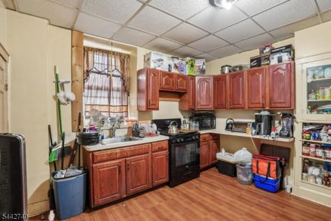 409 N 8th Street Prospect Park NJ 07508