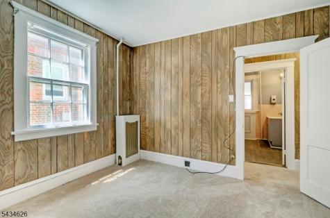 17 Logan Place Morristown NJ 07960