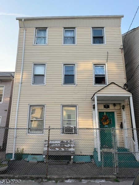 15 Elm Street Paterson NJ 07501