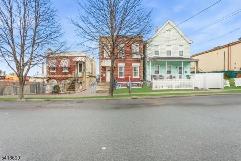 82 Randolph Avenue Clifton NJ 07011