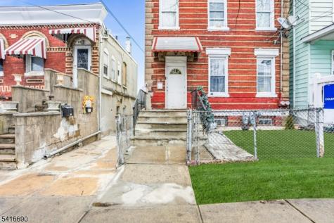82 Randolph Avenue Clifton NJ 07011