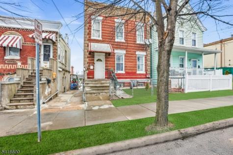 82 Randolph Avenue Clifton NJ 07011