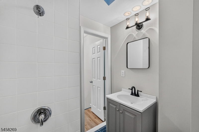 265 Sanford Street East Orange NJ 07018