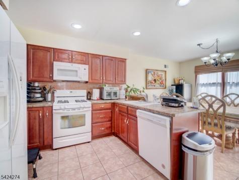36 N 21st Street Kenilworth NJ 07033