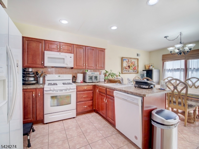 36 N 21st Street Kenilworth NJ 07033