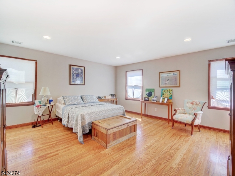 36 N 21st Street Kenilworth NJ 07033