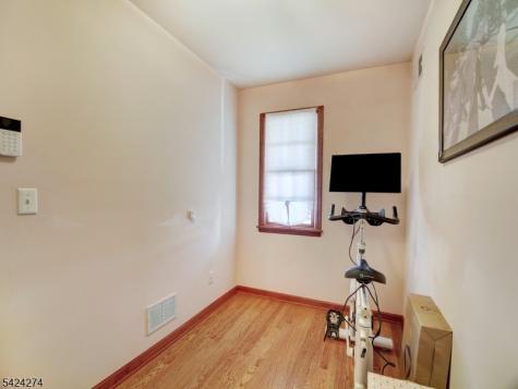 36 N 21st Street Kenilworth NJ 07033