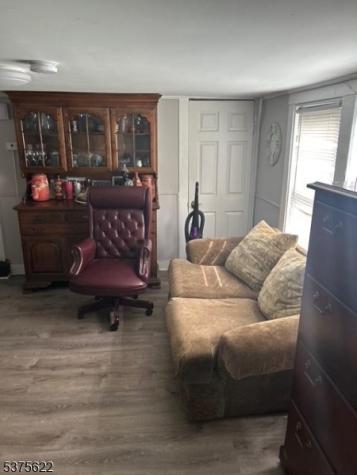 106 W Somerset Street Raritan NJ 08869