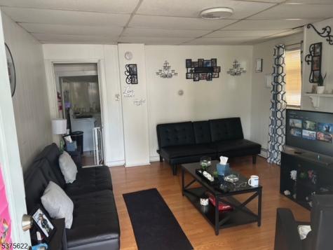 106 W Somerset Street Raritan NJ 08869