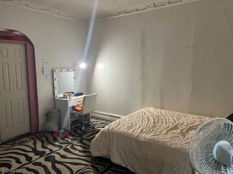 2 Howell Place Newark NJ 07106