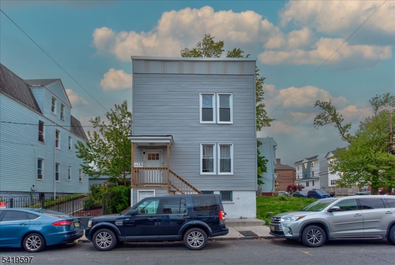 229 21ST Street Irvington NJ 07111