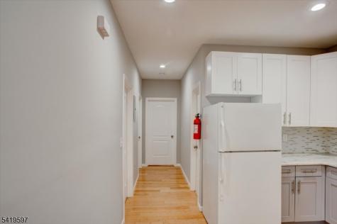 229 21ST Street Irvington NJ 07111