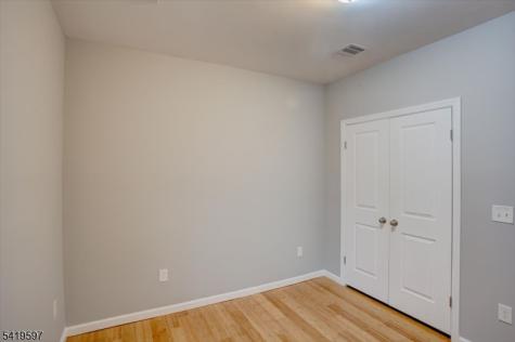 229 21ST Street Irvington NJ 07111