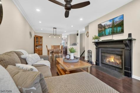 10 Brookside Avenue Hawthorne NJ 07506
