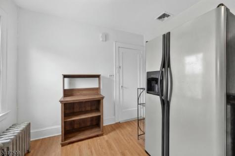 10 Brookside Avenue Hawthorne NJ 07506