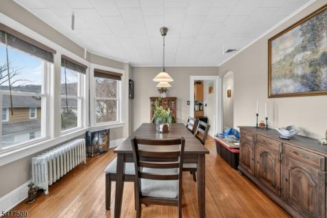 10 Brookside Avenue Hawthorne NJ 07506